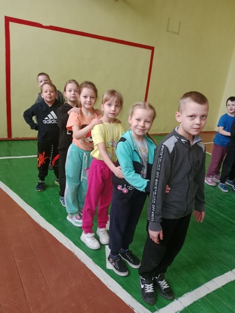 Спортландия «На старт! Внимание! Марш!» Спортландия «На старт! Внимание! Марш!»