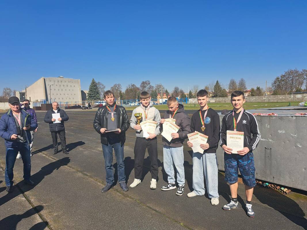 Сборная команда нашего колледжа — чемпион Брестской области по летнему многоборью “Защитник Отечества”!