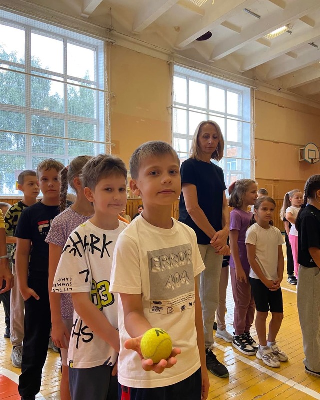 Спортивная эстафета «Будь здоров»