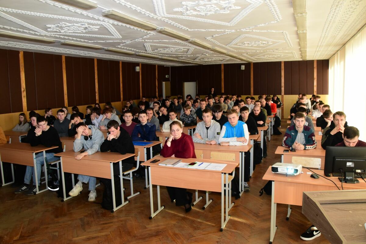 ФОРМИРУЕМ КУЛЬТУРУ ЗАБОТЫ О СОБСТВЕННОМ ЗДОРОВЬЕ В УЧРЕЖДЕНИЯХ ОБРАЗОВАНИЯ.