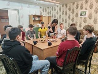 Круглый стол «Мир без насилия – вместе мы справимся» Круглый стол «Мир без насилия – вместе мы справимся»